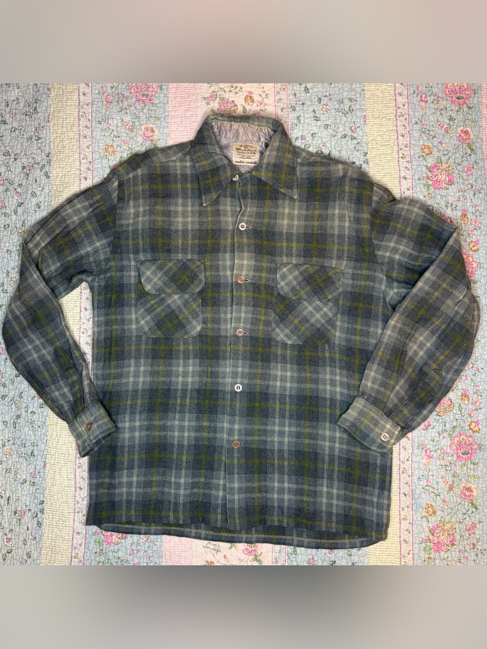 VTG 60s Woolshire Flannel Shadow Plaid Loop Collar Button Up Board Shirt Medium